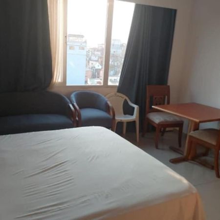 Residence D Ankadifotsy アンタナナリボ エクステリア 写真