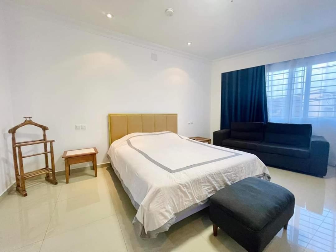 Residence D Ankadifotsy アンタナナリボ エクステリア 写真